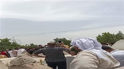 حلم «القبطان» انتهى بكارثة..تشييع جثمان طالب الشرقية ضحية حادث كفر الشيخ|صور
