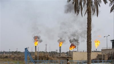 10 مليارات دولار.. العراق يعلن إحصائية إيراداته من بيع النفط خلال مارس