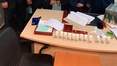 جمارك مطار القاهرة تحبط محاولة تهريب أقراص مخدرة بحوزة راكب قادم من دبي