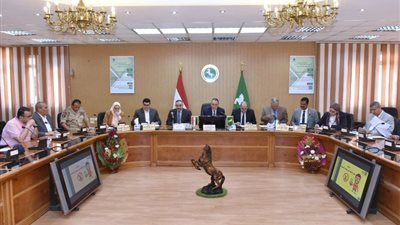 تنفيذي الشرقية يُناقش استعدادات المحافظة لاستقبال عيد الفطر المبارك 