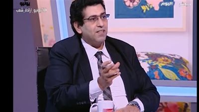 خبير: تكليف السيسي للحكومة بطرح الشركات في البورصة يأتي في وقت مهم للغاية