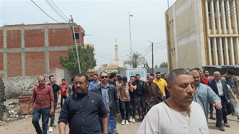 جانب من الجنازة 