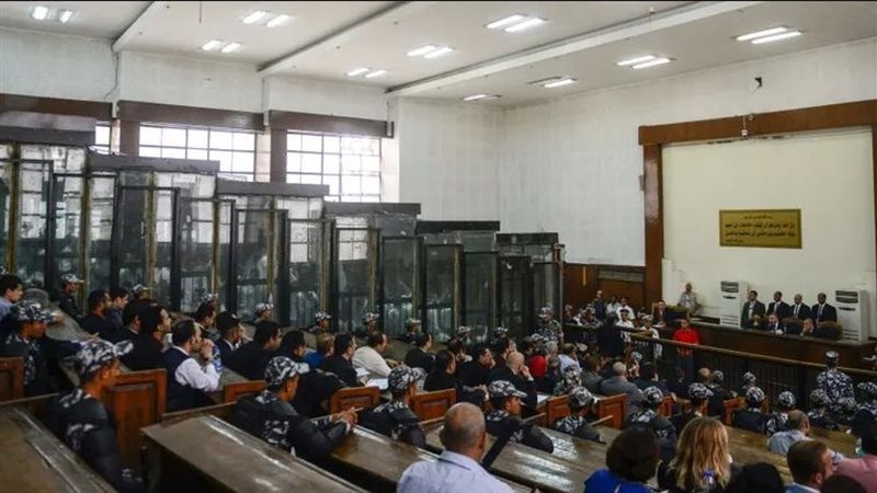 محاكمة متهمين أرشيفية