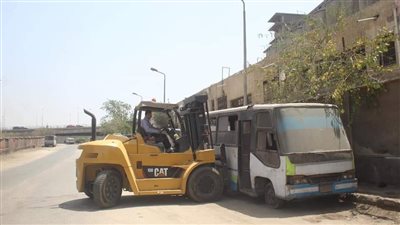 رفع 7729 طن مخلفات بشمال الجيزة والدقي | صور