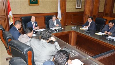 محافظ سوهاج يترأس اجتماع اللجنة العليا لضبط منظومة العمران وحوكمة التراخيص