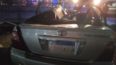 سقوط سيارة ملاكي بترعة الإسماعيلية بشبرا الخيمة | صور