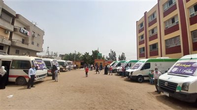 قافلة طبية توقع الكشف على 1274 مريضا خلال يومين في المنصورة 