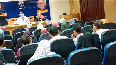 استعدادا لعيد الفطر.. تفاصيل اجتماع وكيل صحة الدقهلية | صور