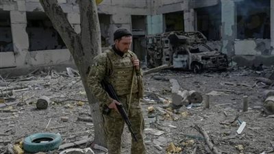 انفجارات قوية تهز وسط مدينة أوكرانية يسيطر عليها الروس