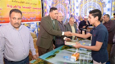 احتفالا بليلة القدر.. محافظ الدقهلية يشهد حفل تكريم حفظة القرآن الكريم بسلكا | صور 