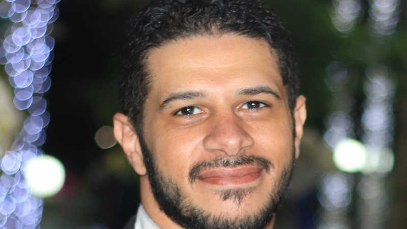 الصحفي حسام مؤنس