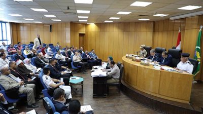 المنيا تنهي استعداداتها لامتحانات النقل والشهادة الإعدادية