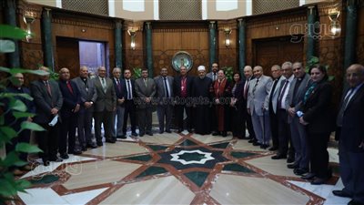 الطيب: تلاحم المسلمين والمسيحيين وتشاركهم في جميع المناسبات والأعياد يقدم للعالم أنموذجًا حيًّا للتعايش