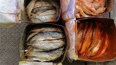 ضبط 160 كيلو أسماك مملحة فاسدة خلال حملة بيطرية بأسيوط 