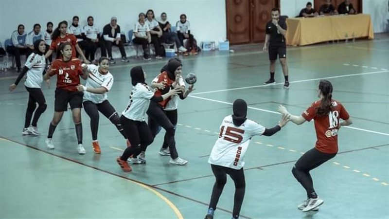سيدات يد الأهلى أمام