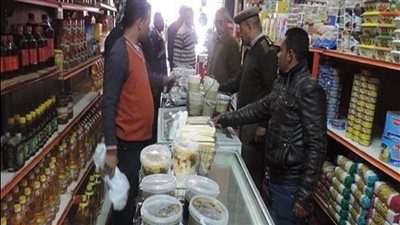 حملات تموينية مكبرة لضبط الأسواق والأسعار في الإسكندرية 