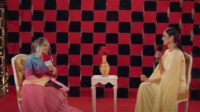 مربوحة تتسبب في وقيعة بين هنادي مهنا وزوجها أحمد خالد صالح|فيديو