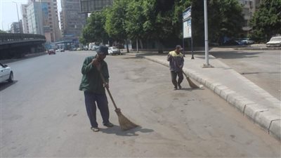 رفع 7 آلاف طن قمامة في 4 أحياء بالجيزة| صور