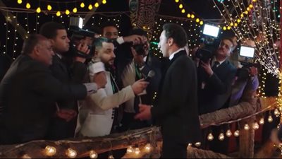 استقبال أهالي المزاريطة للفنان محمد سلام في مهرجان المزاريطة | فيديو