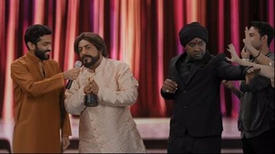 خالد الفراج يقلد النجم الهندي شاروخان في ستوديو 22