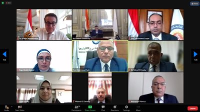 وزير التعليم العالي يناقش استعدادات الوزارة للمشاركة في مؤتمر شرم الشيخ للمناخ