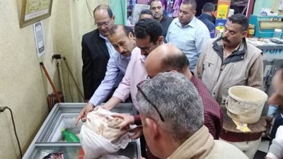 ضبط صابون سائل ولحوم مجهولة المصدر بالشرقية 