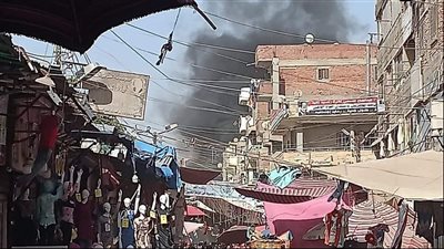 إخماد حريق شب بمحل في شبين القناطر 