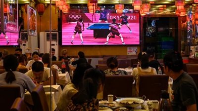 بسبب كورونا.. الصين تمنع الأكل داخل المطاعم