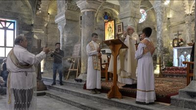 أول قداس بكنيسة مار توما بعد طرد داعش وإعادة ترميمها | صور 