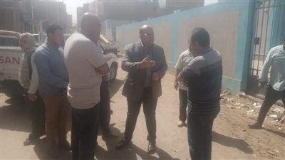 جولة تفقدية لنائب محافظ الجيزة بقرية منشأة دهشور بالبدرشين | صور