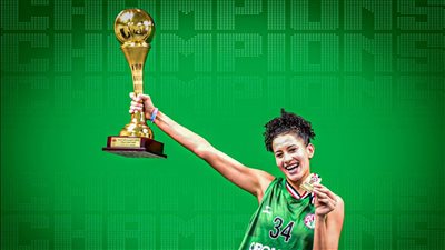 الأهلي يفاوض لاعبة 