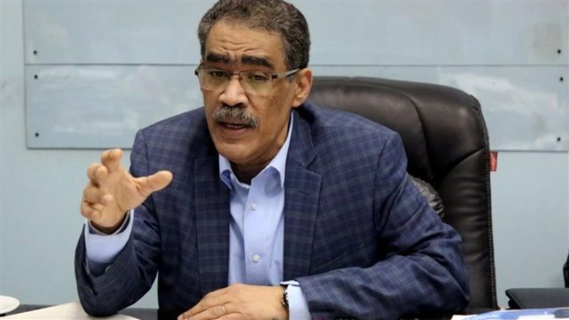 الكاتب الصحفي ضياء