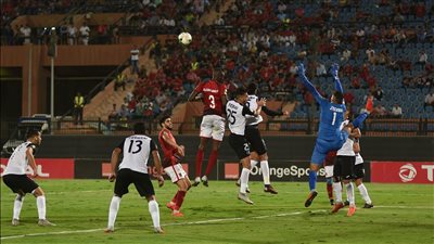 20 ألف مشجع للأهلي و350 لوفاق سطيف بنصف نهائي دوري أبطال أفريقيا 