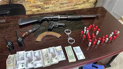 التحقيق مع عصابة انتحال الصفة لسرقة إحدى الشركات 