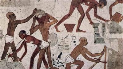 خبير أثري: مصر القديمة قدست العمل والعمال