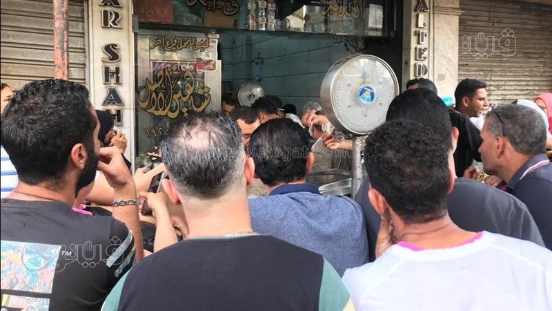 إقبال كبير على محلات