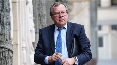 إعلام عبري: إسرائيل تعتزم طرد سفير روسيا بعد تصريحات مسيئة من جانب موسكو