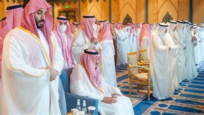 عبر تويتر.. الملك سلمان يهنئ بعيد الفطر | صور