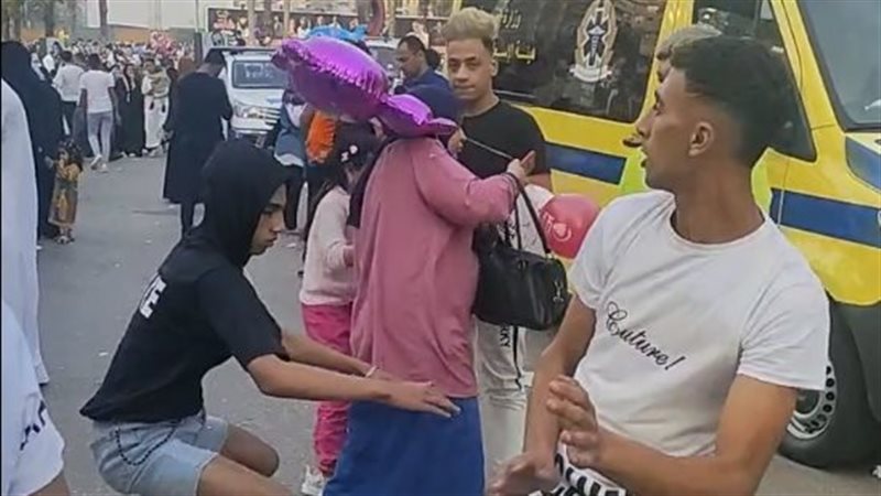 احتفالات المواطنين