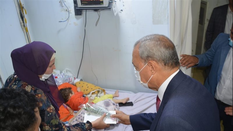 محافظ القليوبية يقدم