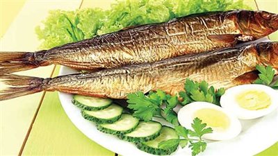 نصائح يجب اتباعها عند تناول الفسيخ والرنجة اليوم