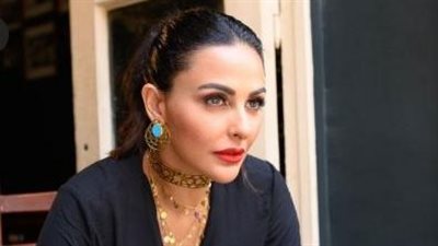 رقصة العيد.. ميس حمدان تهنئ متابعيها بعيد الفطر المبارك 