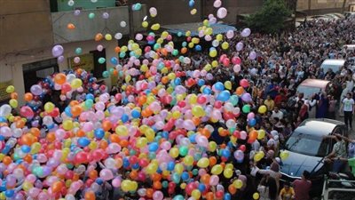 تكدس بشوارع شبرا الخيمة احتفالا بعيد الفطر المبارك | صور 