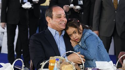 12 صورة ترصد جبر خواطر الرئيس السيسي لأبناء الشهداء وذوي الهمم في حفل عيد الفطر