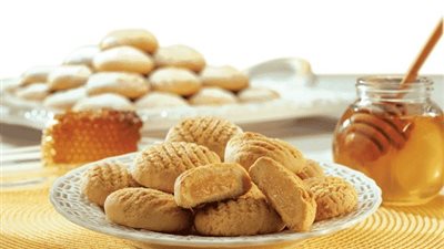 اعرفي السعرات الحرارية في الكحك.. والكميات المسموح بتناولها