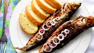 طريقة عمل الرنجة المشوية فى خطوات بسيطة