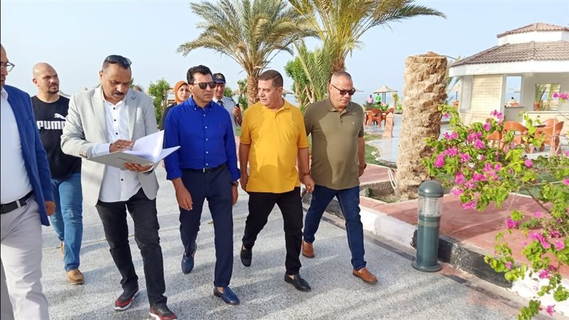 وزير الرياضة يتفقد