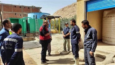 رئيس مياه سوهاج يتفقد محطات مركز ساقلتة 