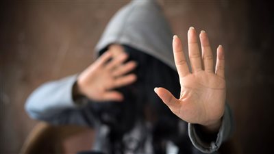 الداخلية تكشف تفاصيل واقعة تحرش بفتاة داخل ميكروباص التجمع الخامس 