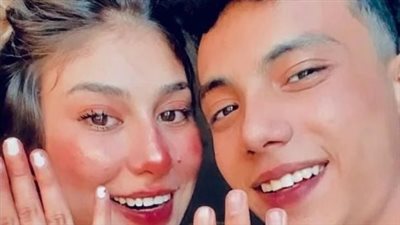 رقص ولقطات رومانسية.. سر تصدر منة عبد العزيز للتريند | صور